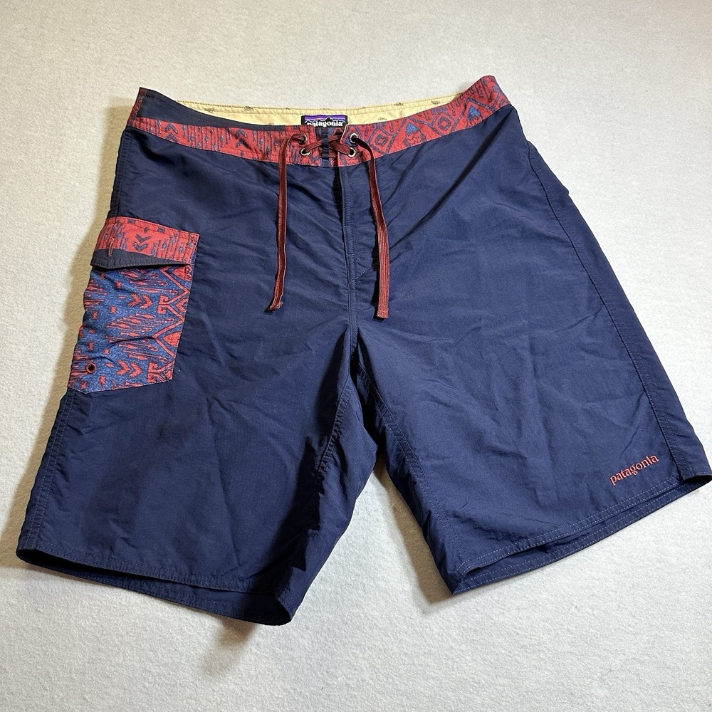 Patagonia Patch Pocket Wavefarer 9" Board Shorts Swim Trunks Men's Size 34 Surf